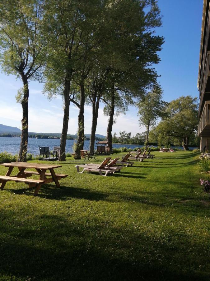 O'Berge du Village A302 Magog Extérieur photo