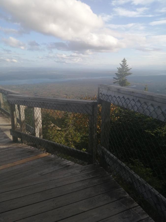 O'Berge du Village A302 Magog Extérieur photo