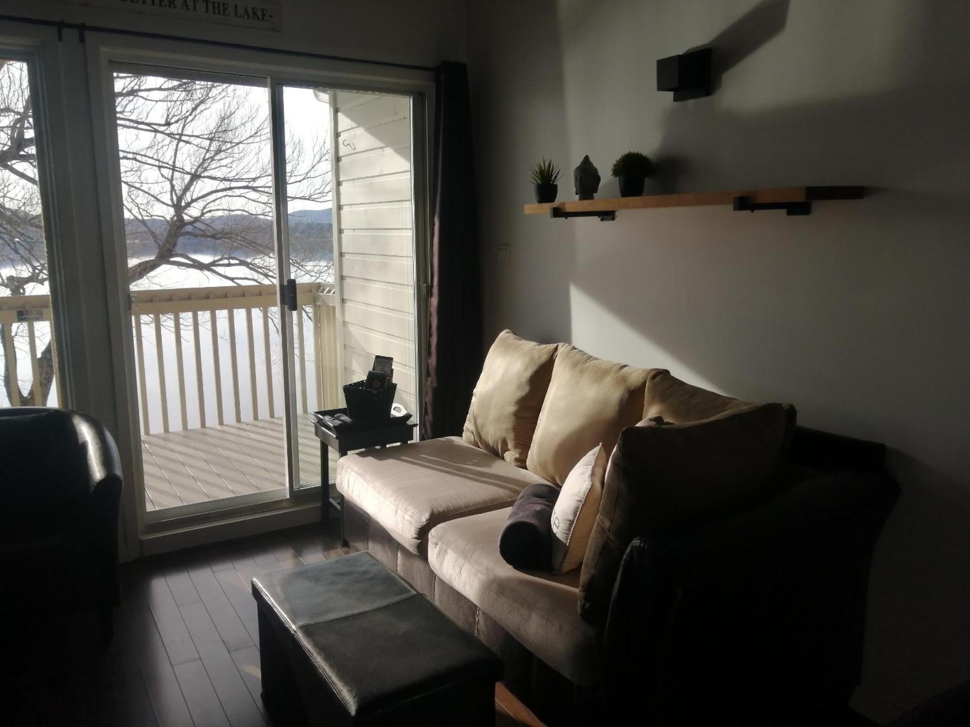 O'Berge du Village A302 Magog Extérieur photo